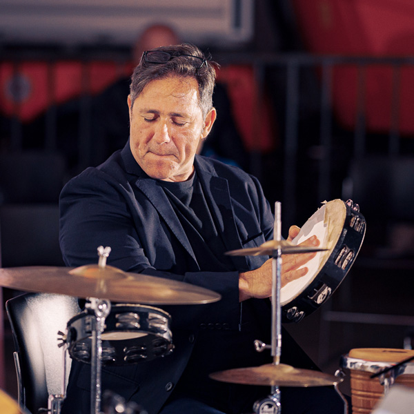 Chen-Zimbalista,-Percussion